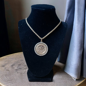 Turmussaya Gold pleated necklace