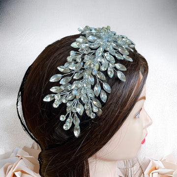Dayr Nidham crystal silver headpiece