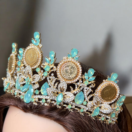Deir Dibwan II Aqua five coins crown