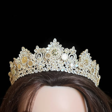 Saris Gold coins crown