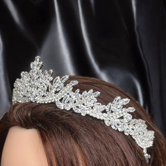 Tobas Zircon Bridal Crown