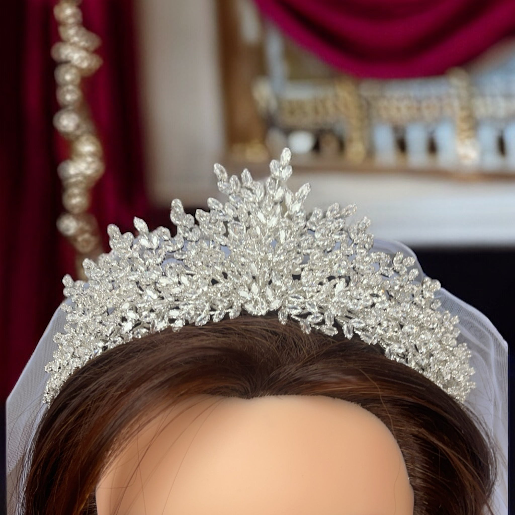 Comfortable Al-Bireh crystal bridal crown
