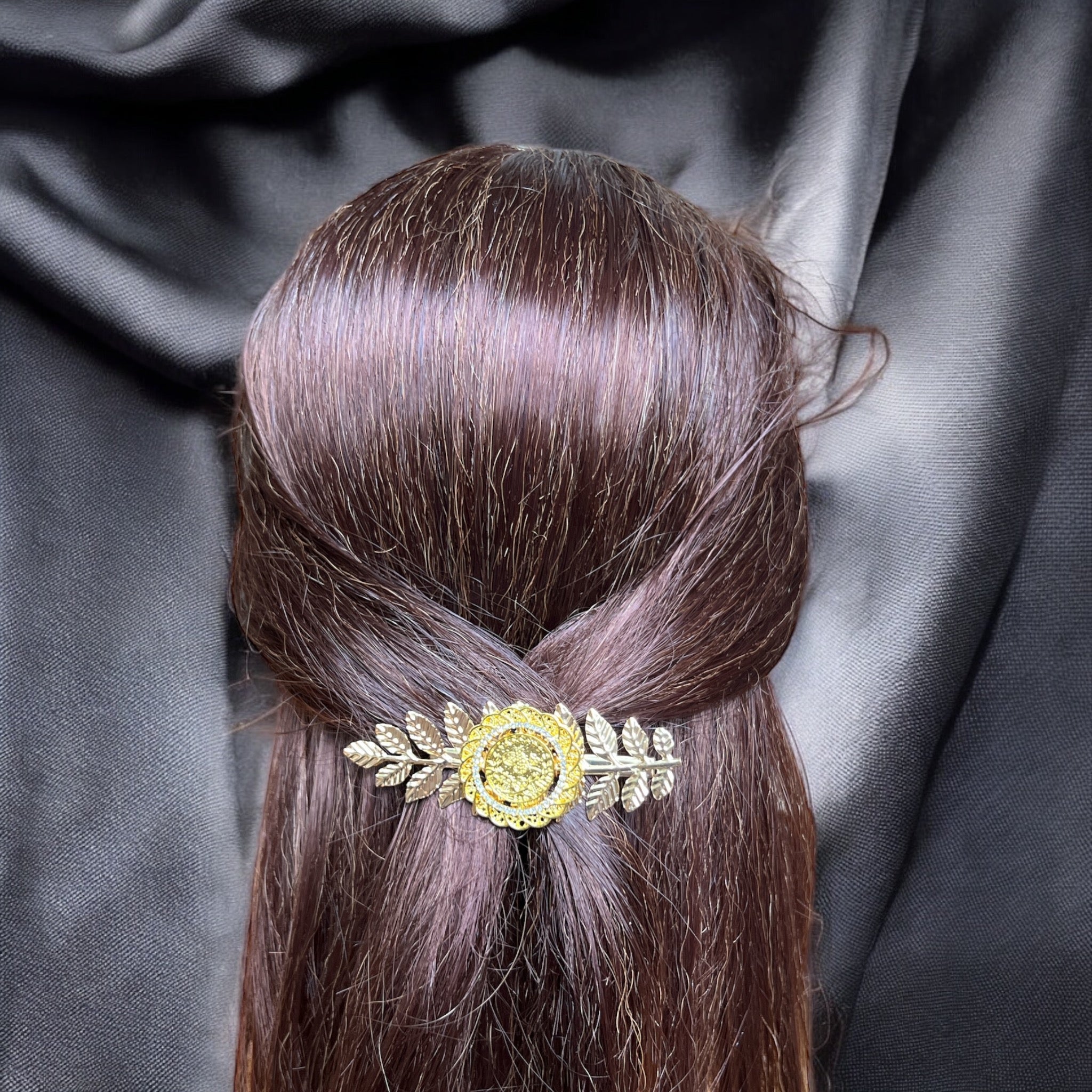 Dayr Istiya coin hair clip