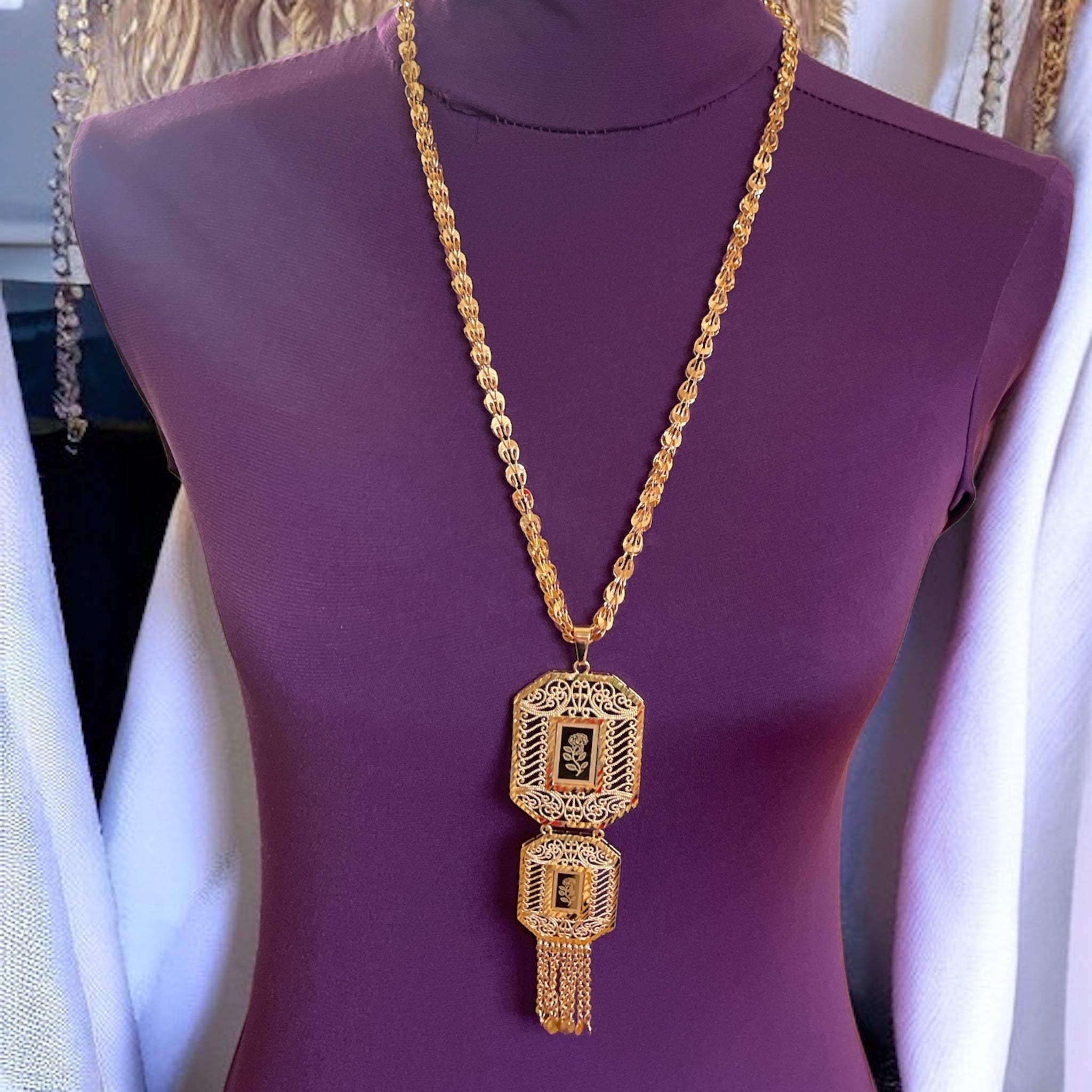 Bir zit necklace Pleated Gold