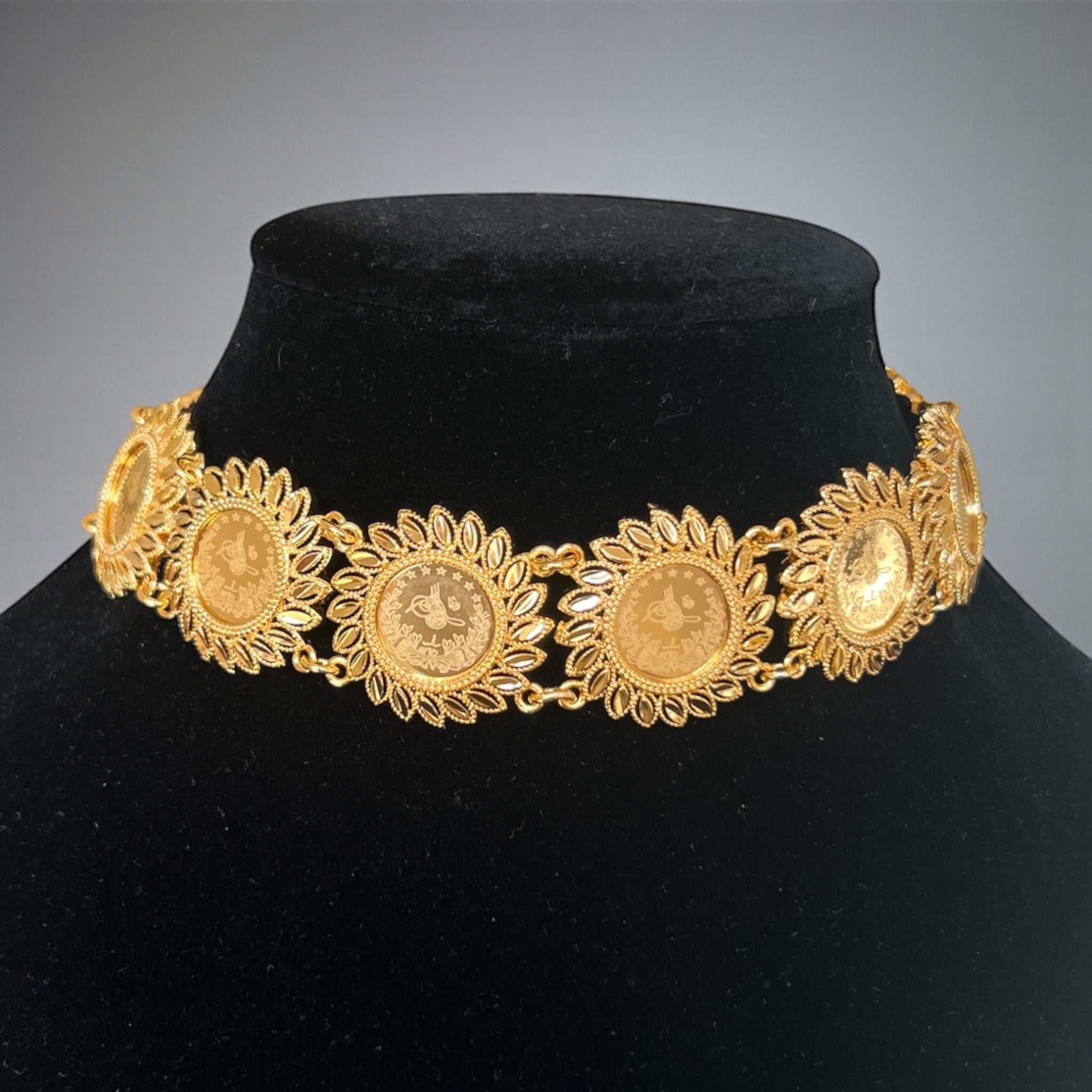 Zayta mini coins chocker