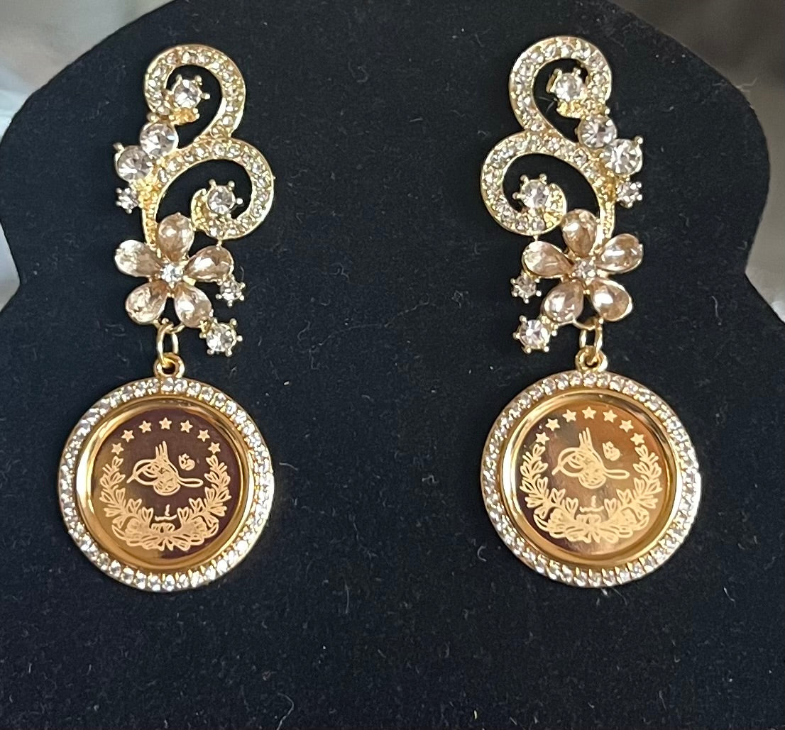Lifta II Gold flower earrings