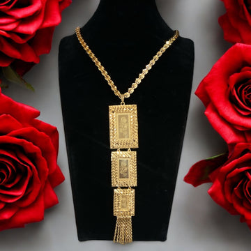 Qabatya Pleated Gold Necklace