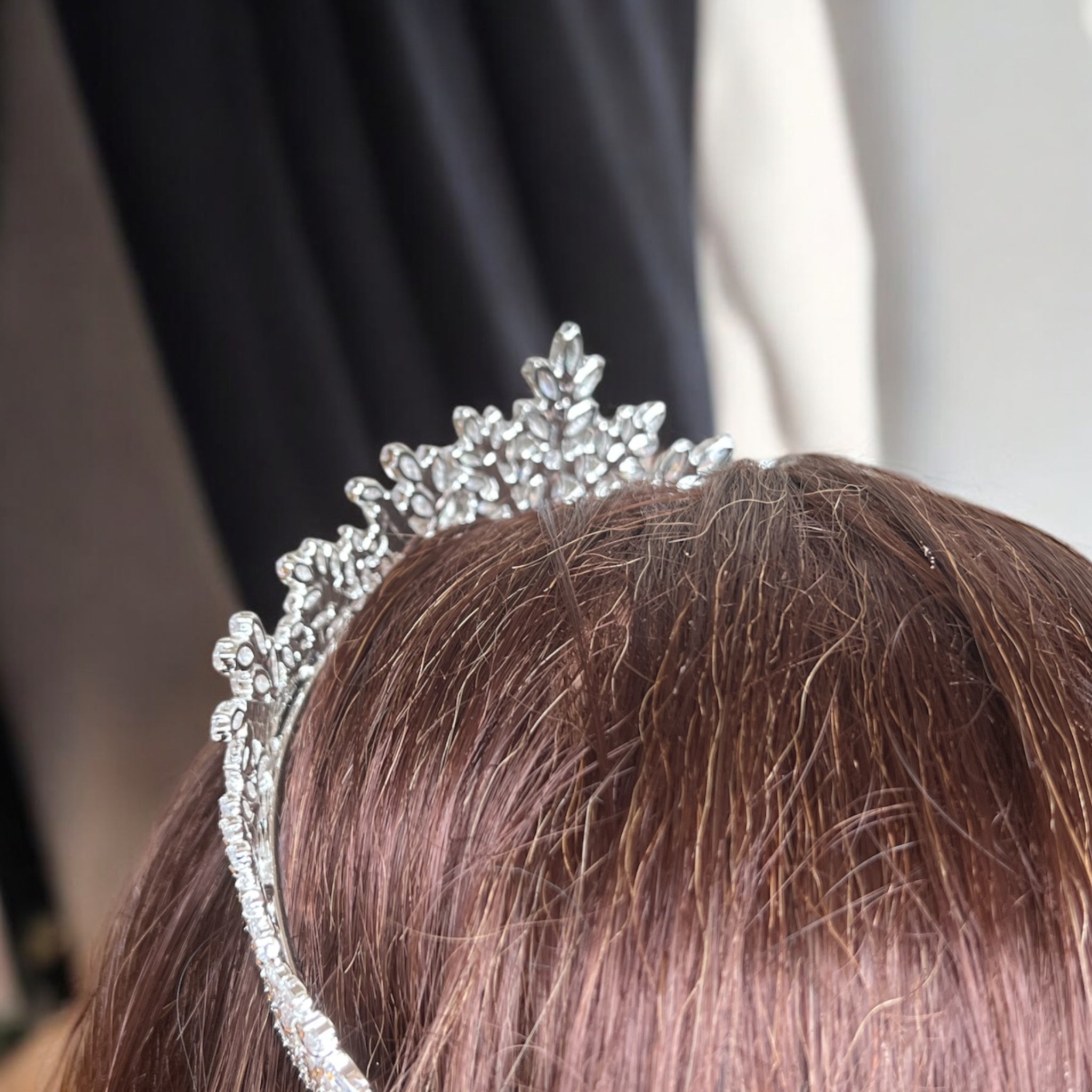 Tobas Zircon Bridal Crown
