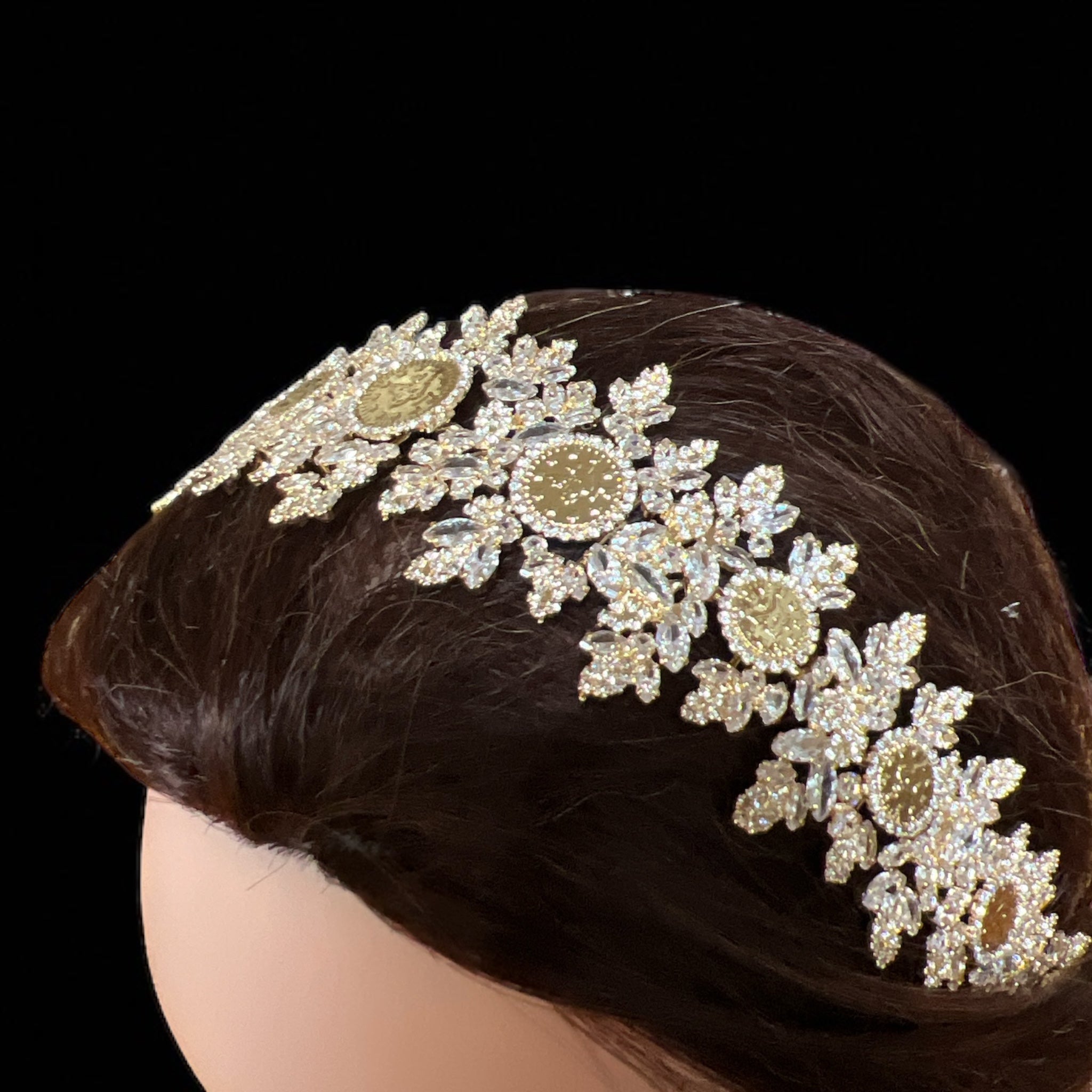Bayt 'Itab luxury crystal coins headpiece