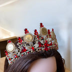 Deir Dibwan II red and gold crown