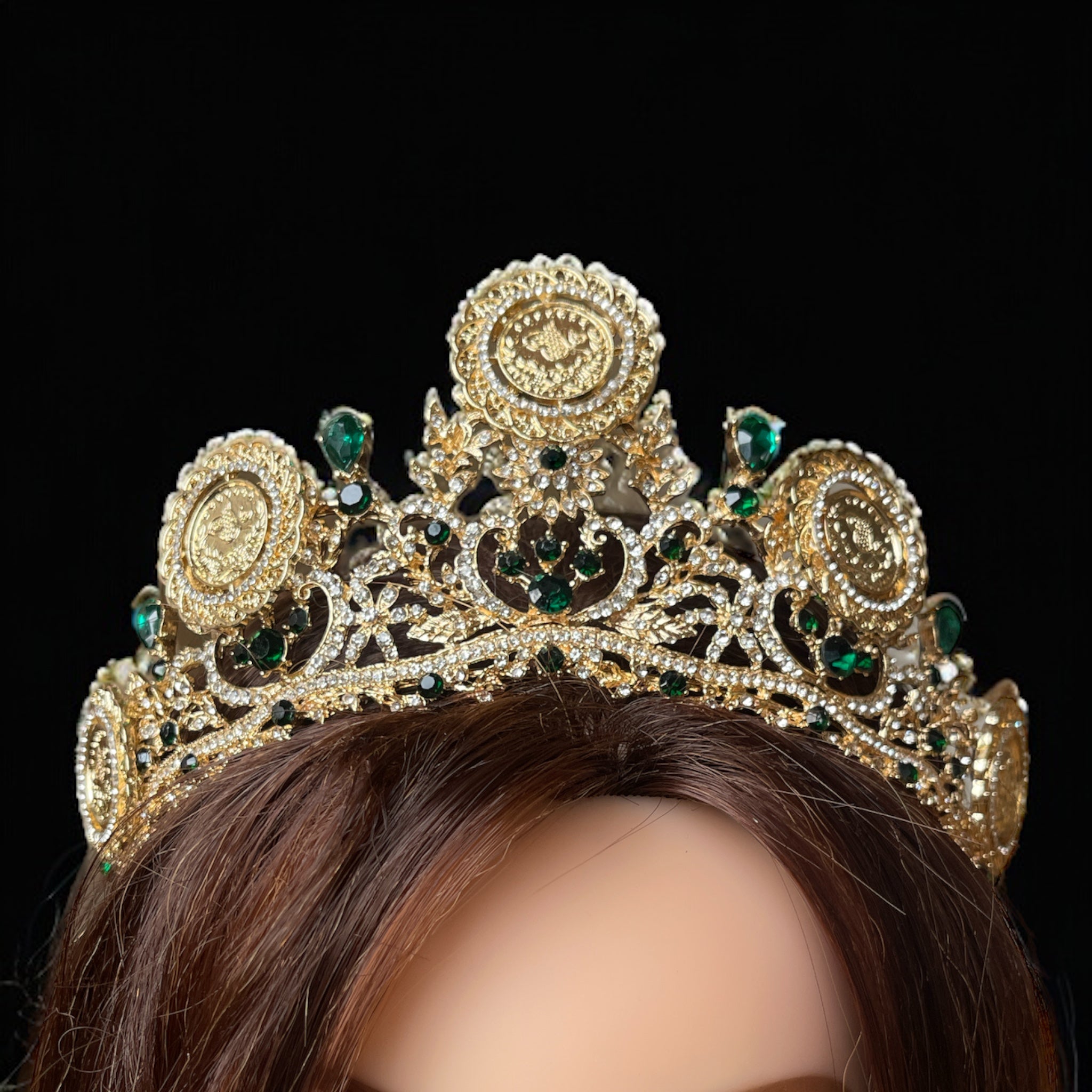 Bayt Jala Gold and Green crown