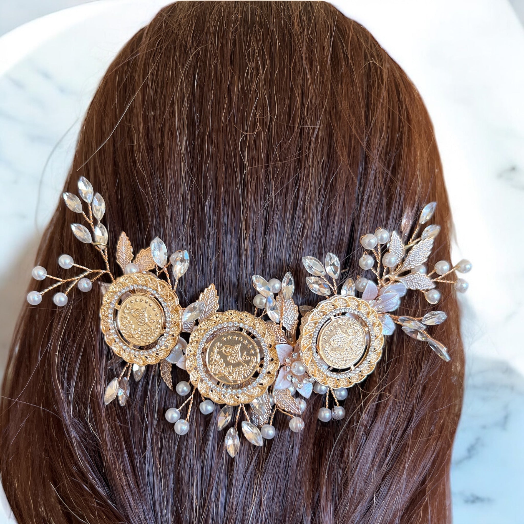 Tubas II three coins headpiece comb