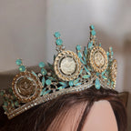 Dheisheh II Aqua and Gold crown