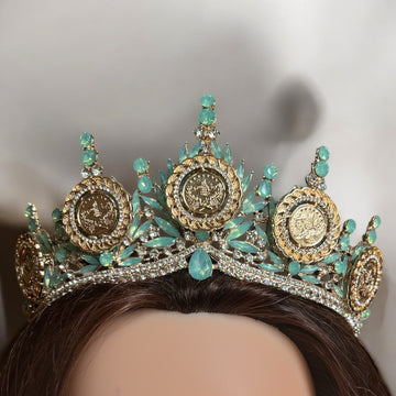 Dheisheh II Aqua and Gold crown