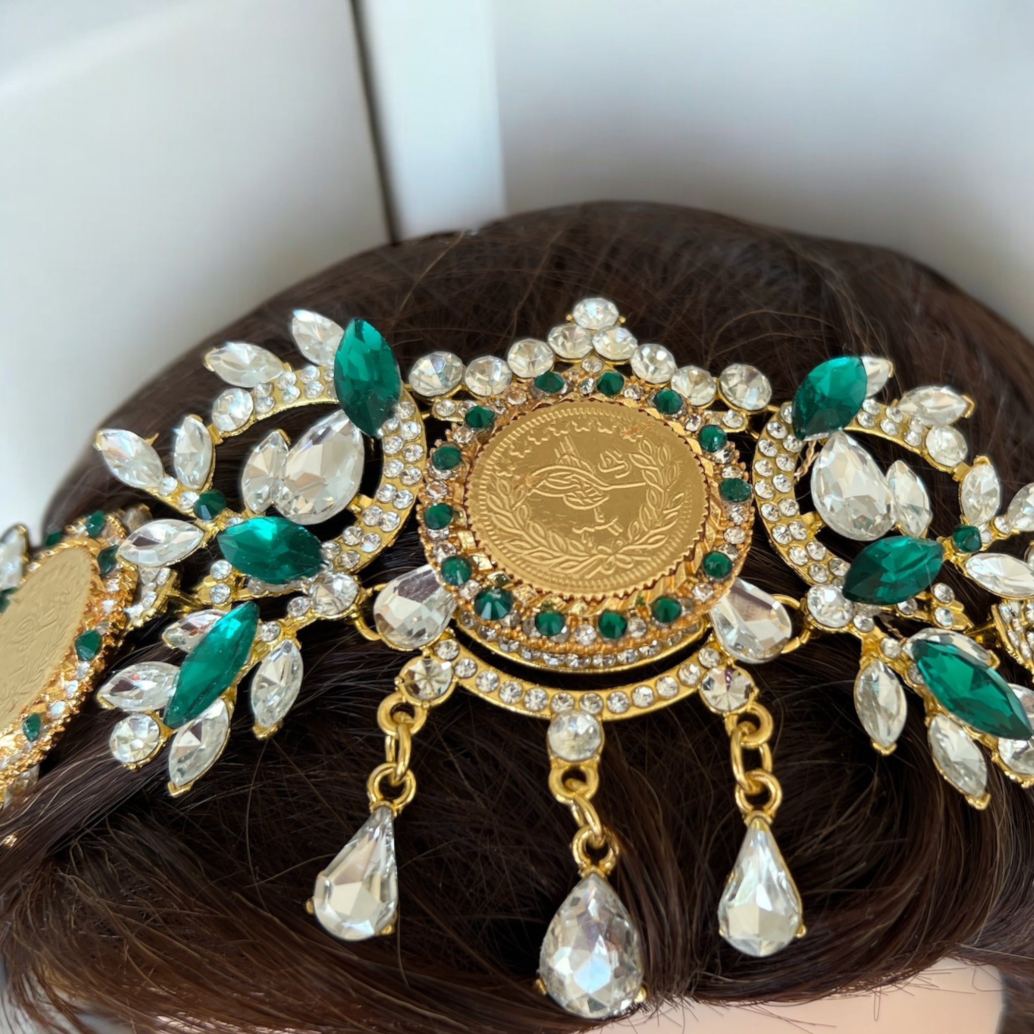 Bayt Hanina II Green and Gold headpiece