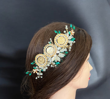 Qalandiya three coins green and gold headpiece comb