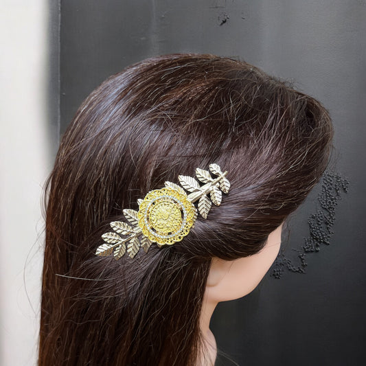 Dayr Istiya coin hair clip