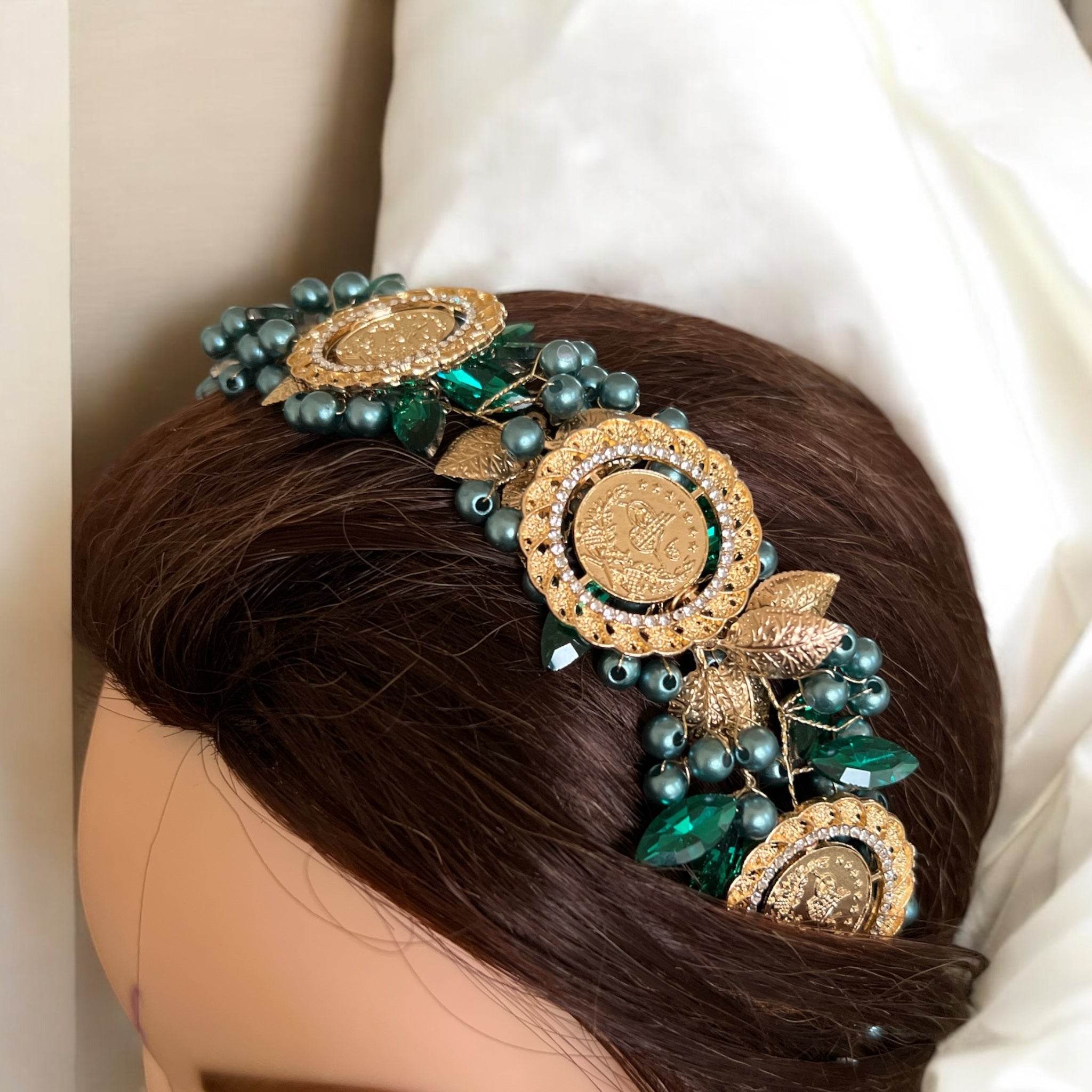 Suhayta turquoise and Green five coins headpiece