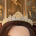 El Brooj one coin crystal crown