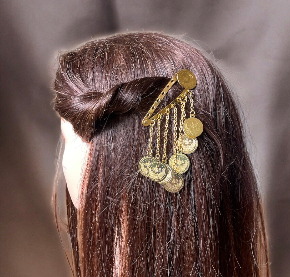Bessan coin hair clip