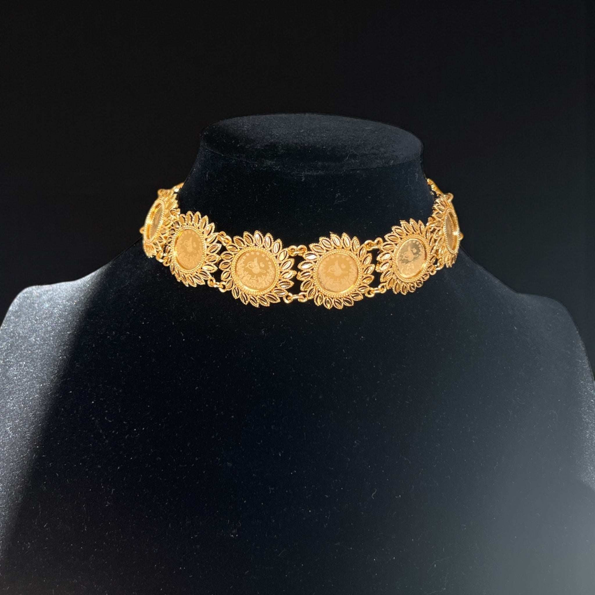 Zayta mini coins chocker