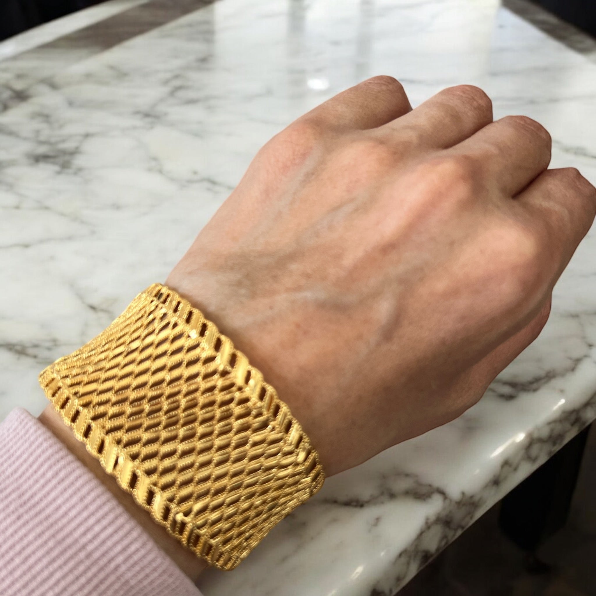 Awarta Pleated Gold Bracelet and Ring set