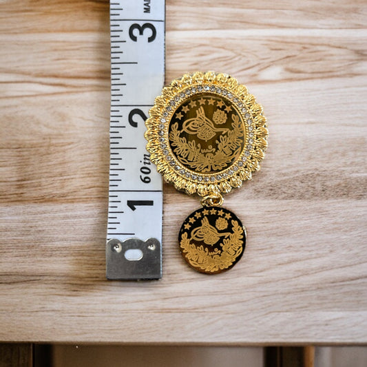 Ad-Deirat Brooch Pin Gold Pleated