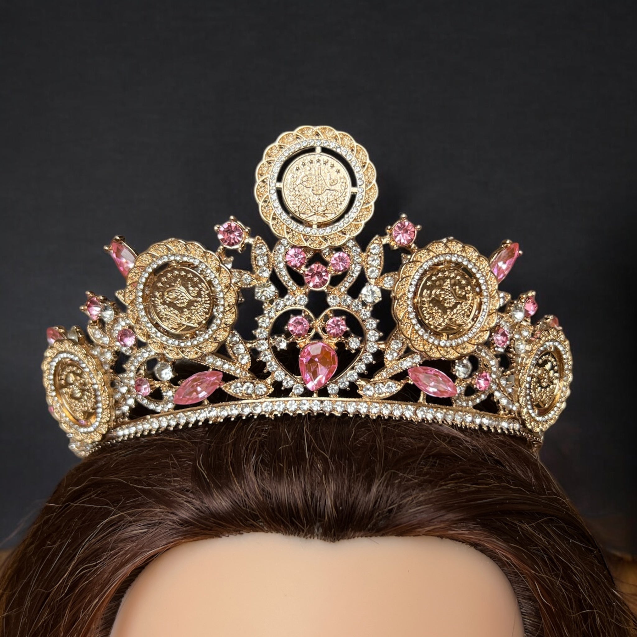 Nabi Ilyas II soft pink five coins crown