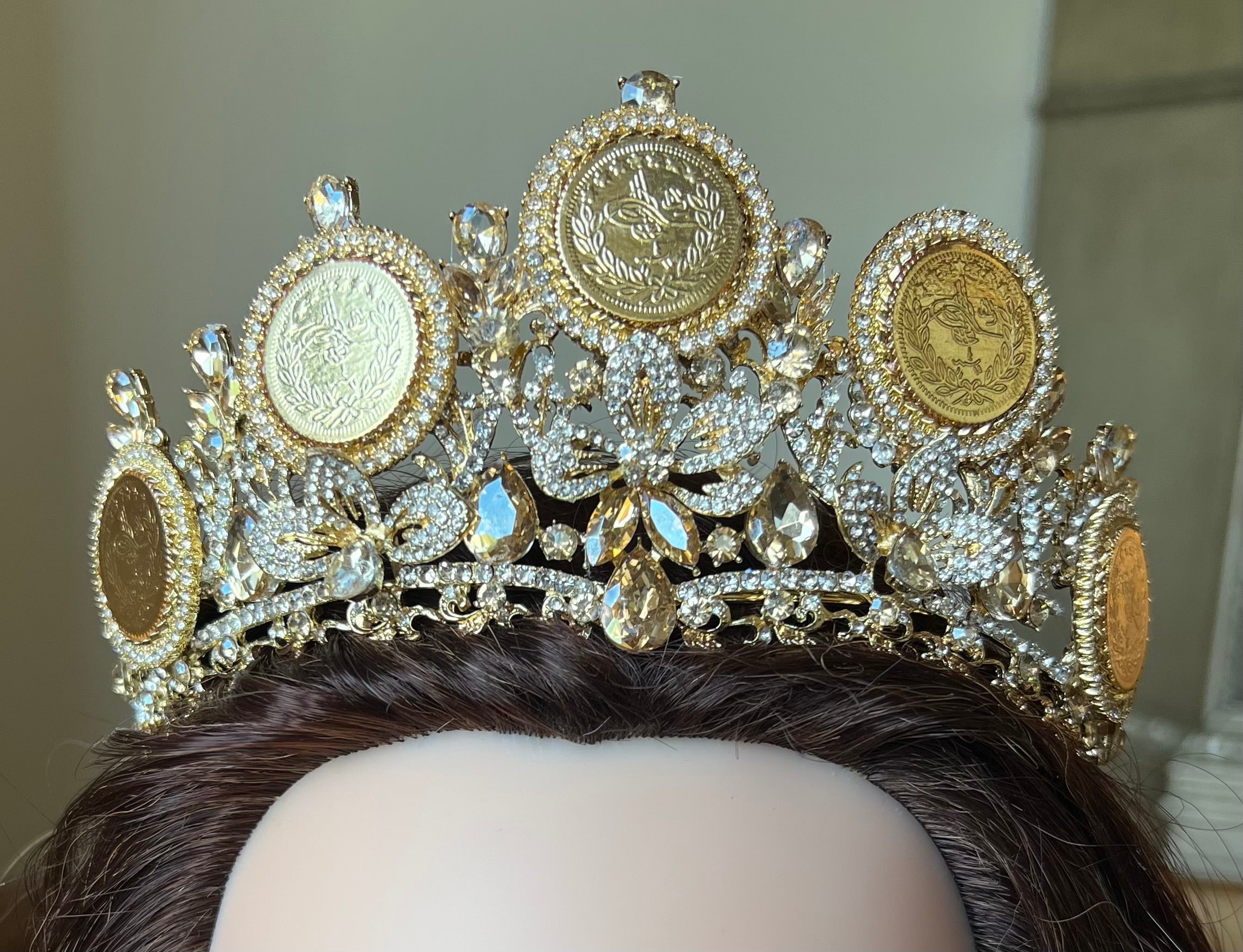 Suba luxurious Gold/Honey Coins Crown