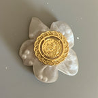 Rajwa cream pearl one coin hair clip