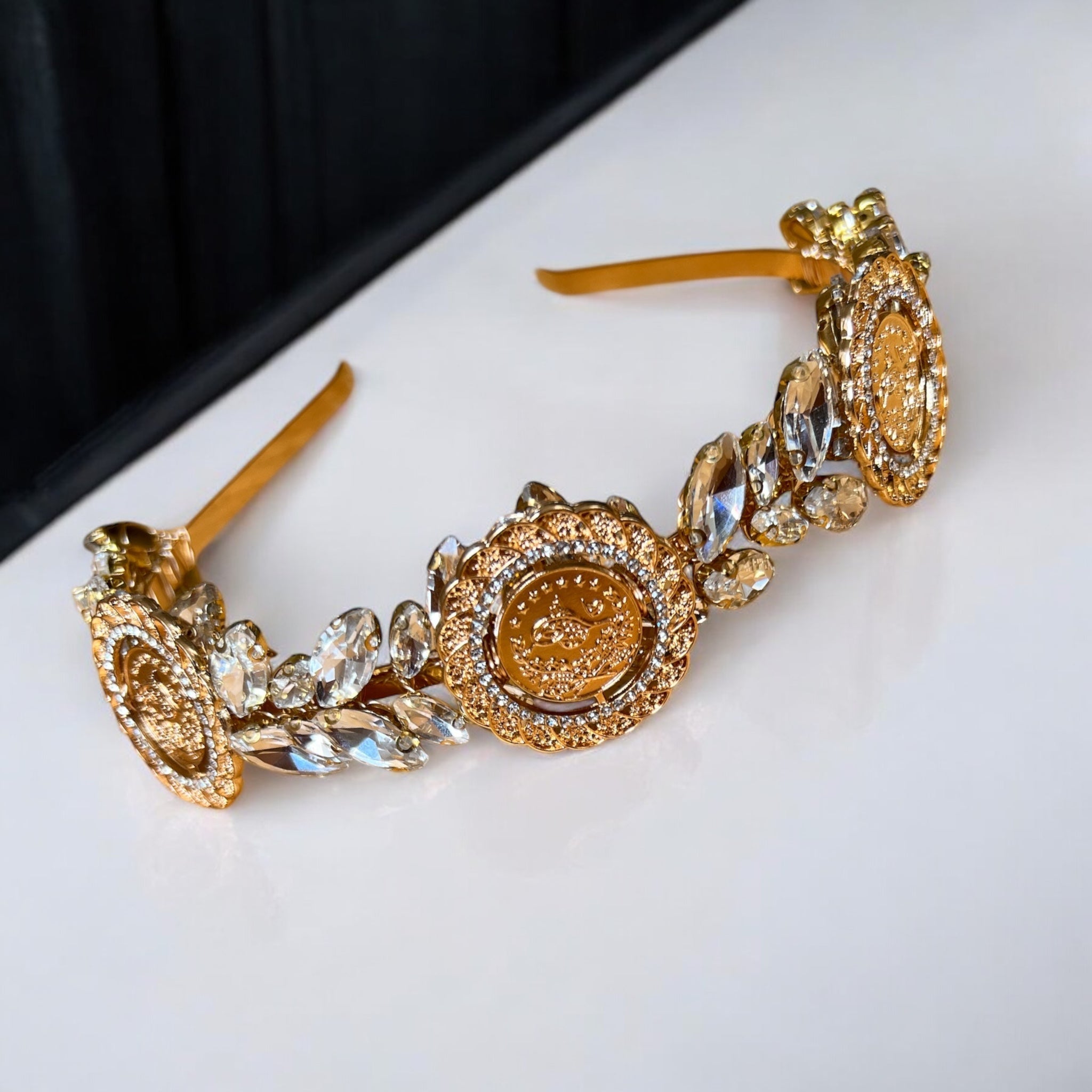 Dayr Tarif II Gold three coin headband