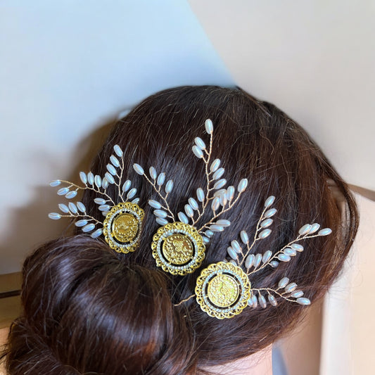 Ramallah three pearls pins
