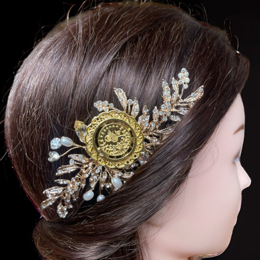 Rantis Pearl and coin headpiece perfect accessory quality