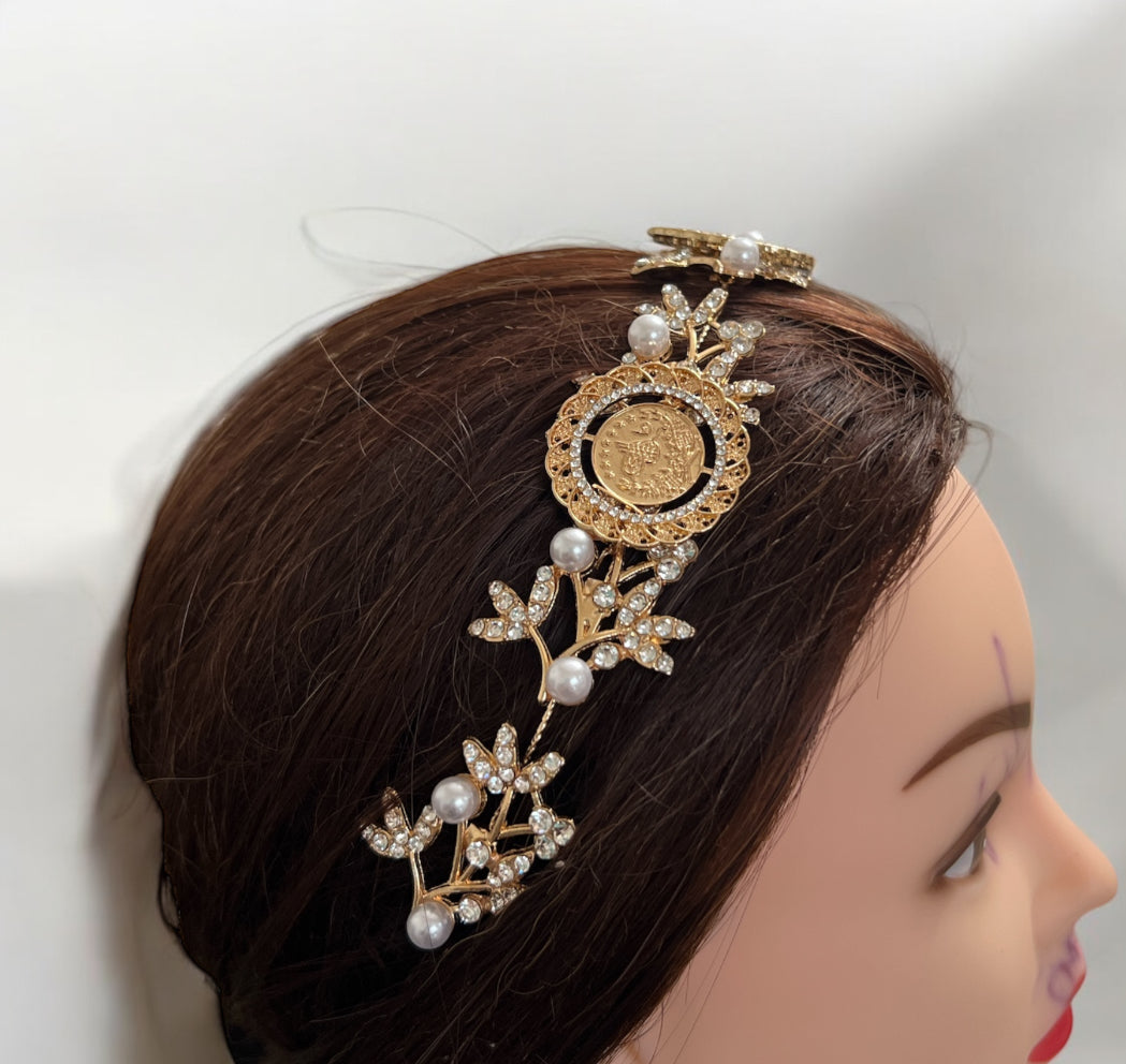 Za'tara three coins pearls headpiece