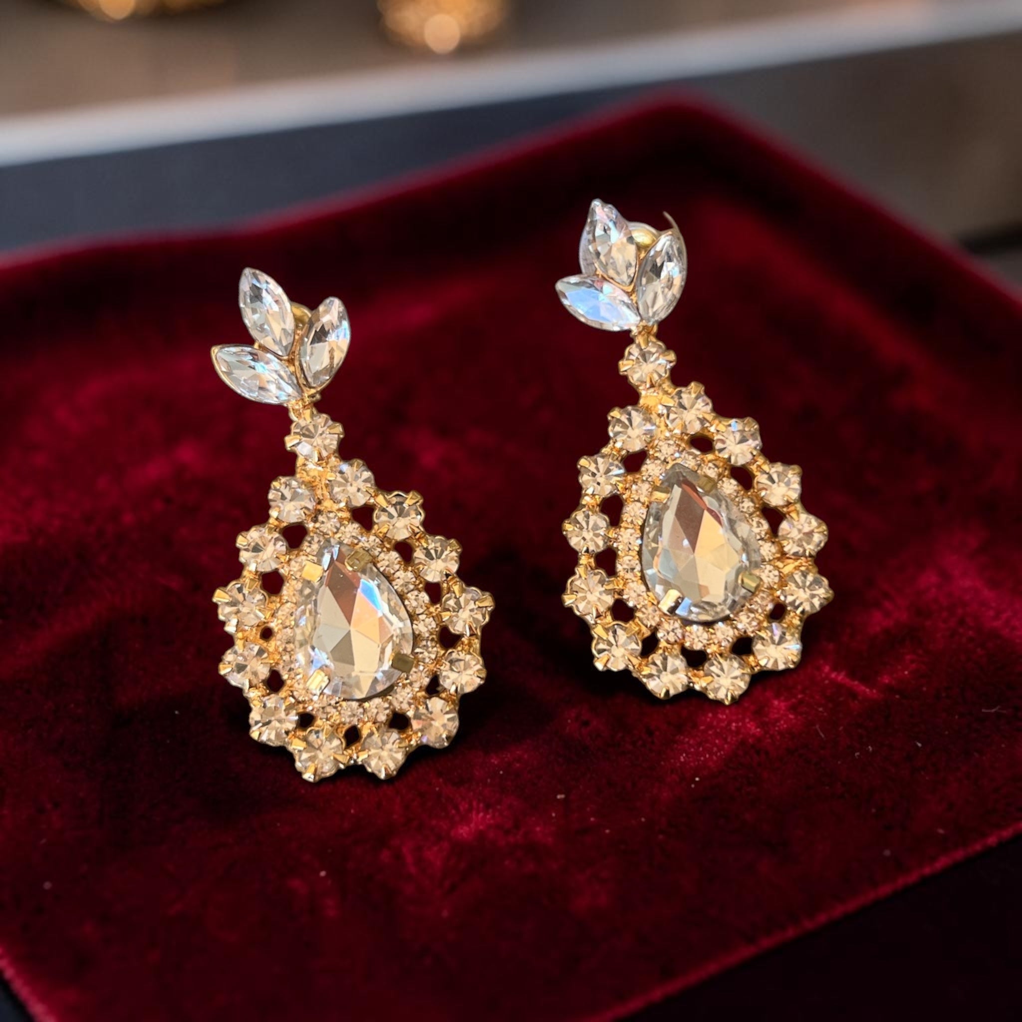 Salwad crystal and Gold studs earrings