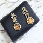 Lifta II Gold flower earrings