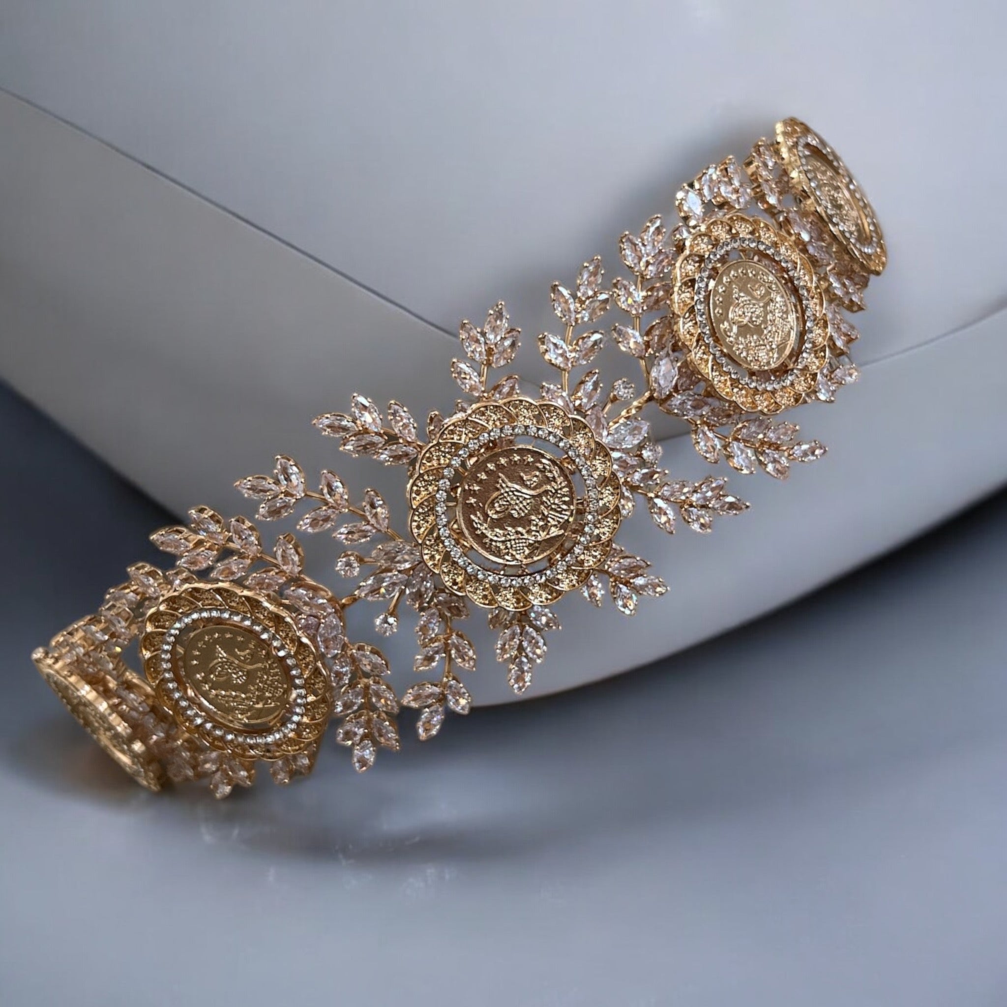 Bayt Sahur five coins luxury headband