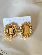Husan 18K Gold Pleated studs earrings