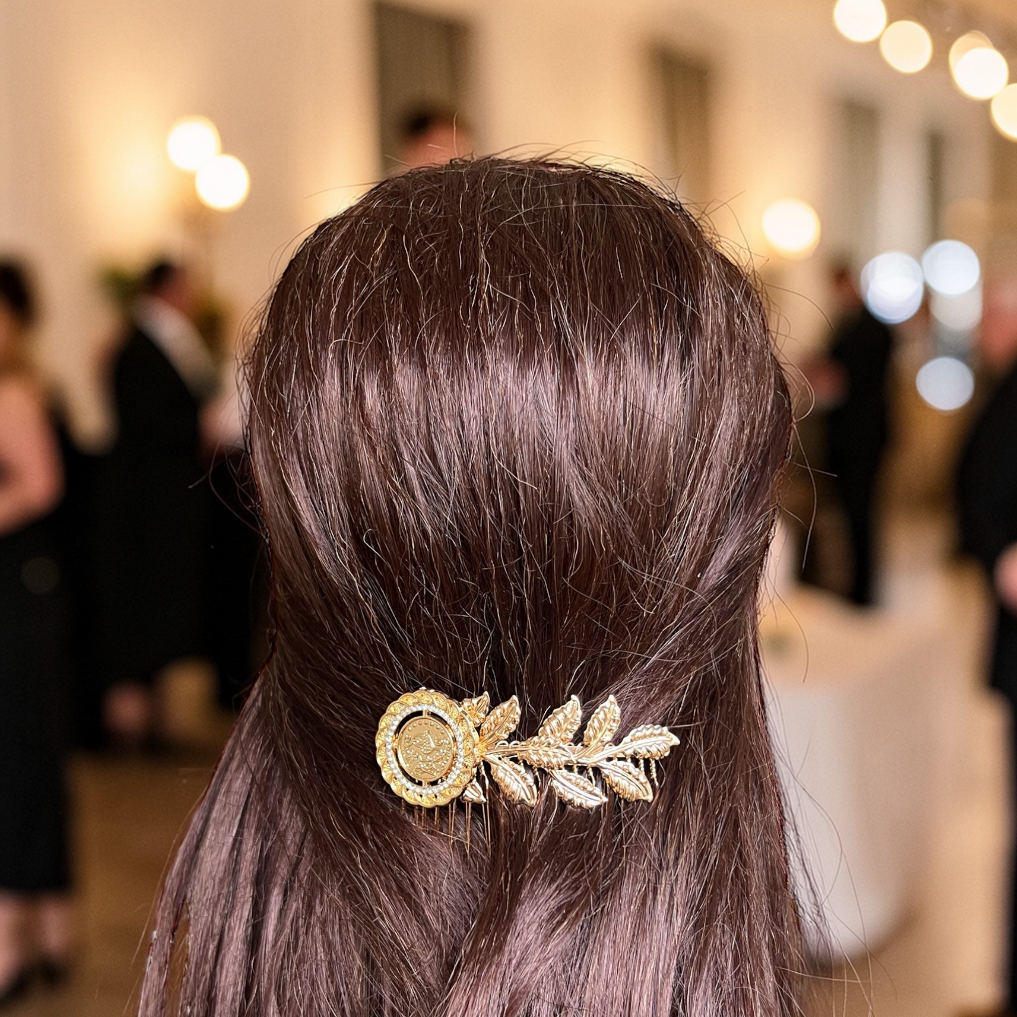 Eilabun one coin hair comb