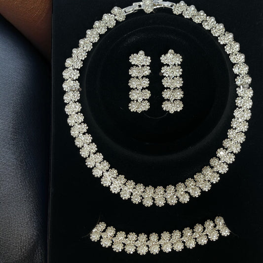 Turmusaya Pearls and silver bridal set