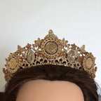 Bayt Naqquba Fresh Peach color with Gold crown