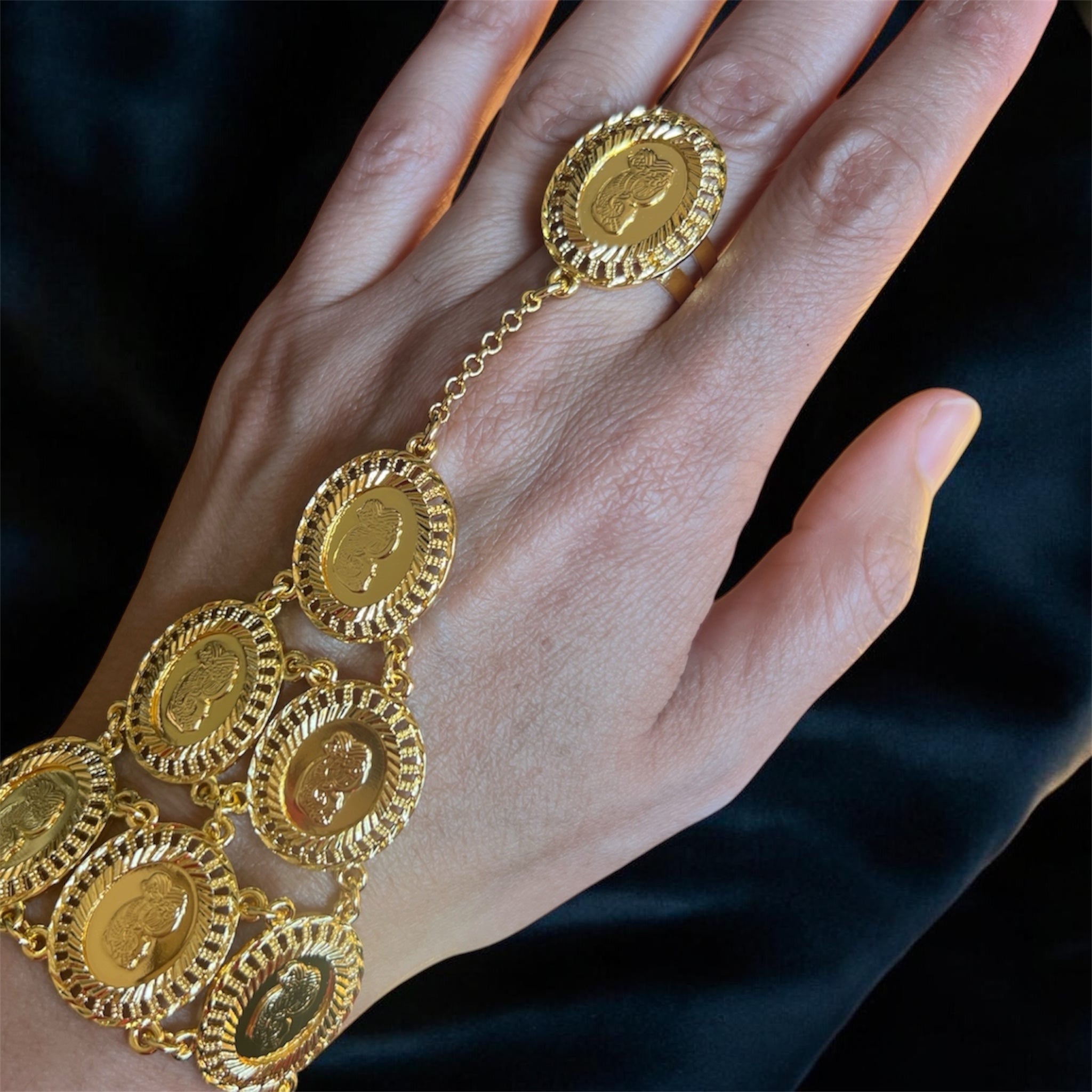 Falamya 21K Pleated Gold hand chain