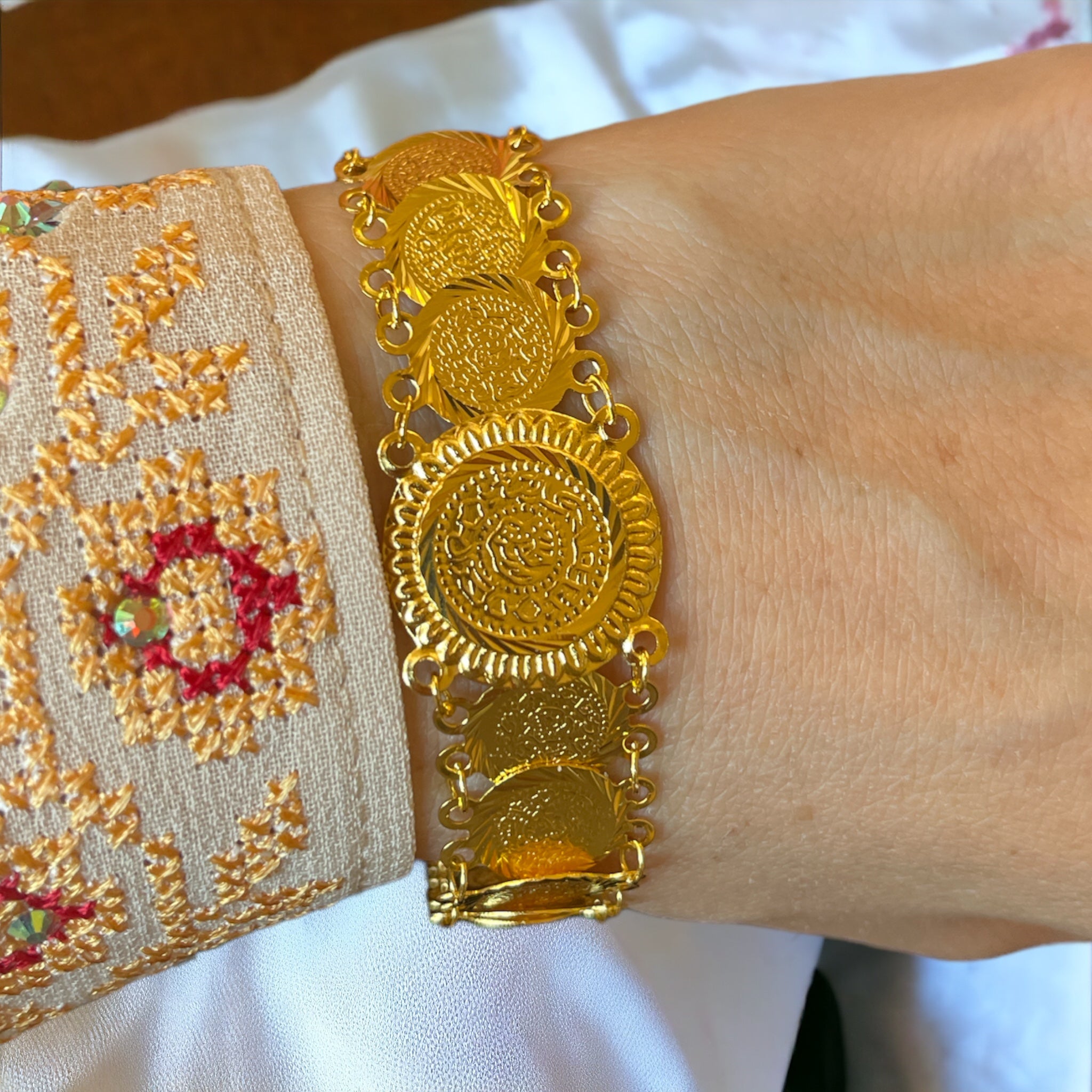 Qarawat Bani Zeid Mini coins Bracelet Luxury Bracelet Gold Mini Coins