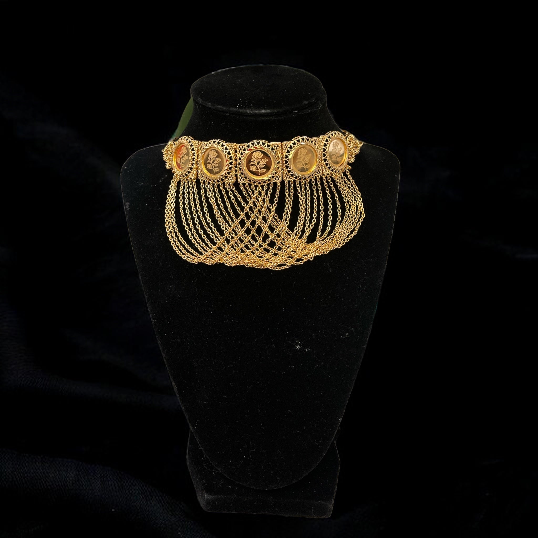 Ramla Gold Pleated Choker
