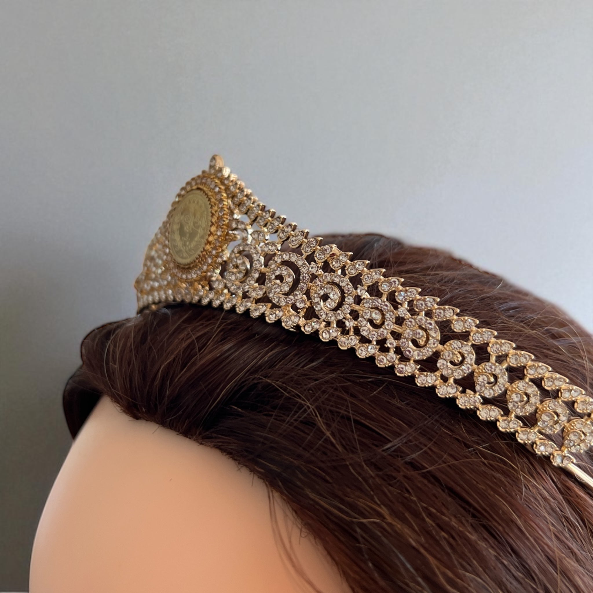 Rafah one coin simple tiara