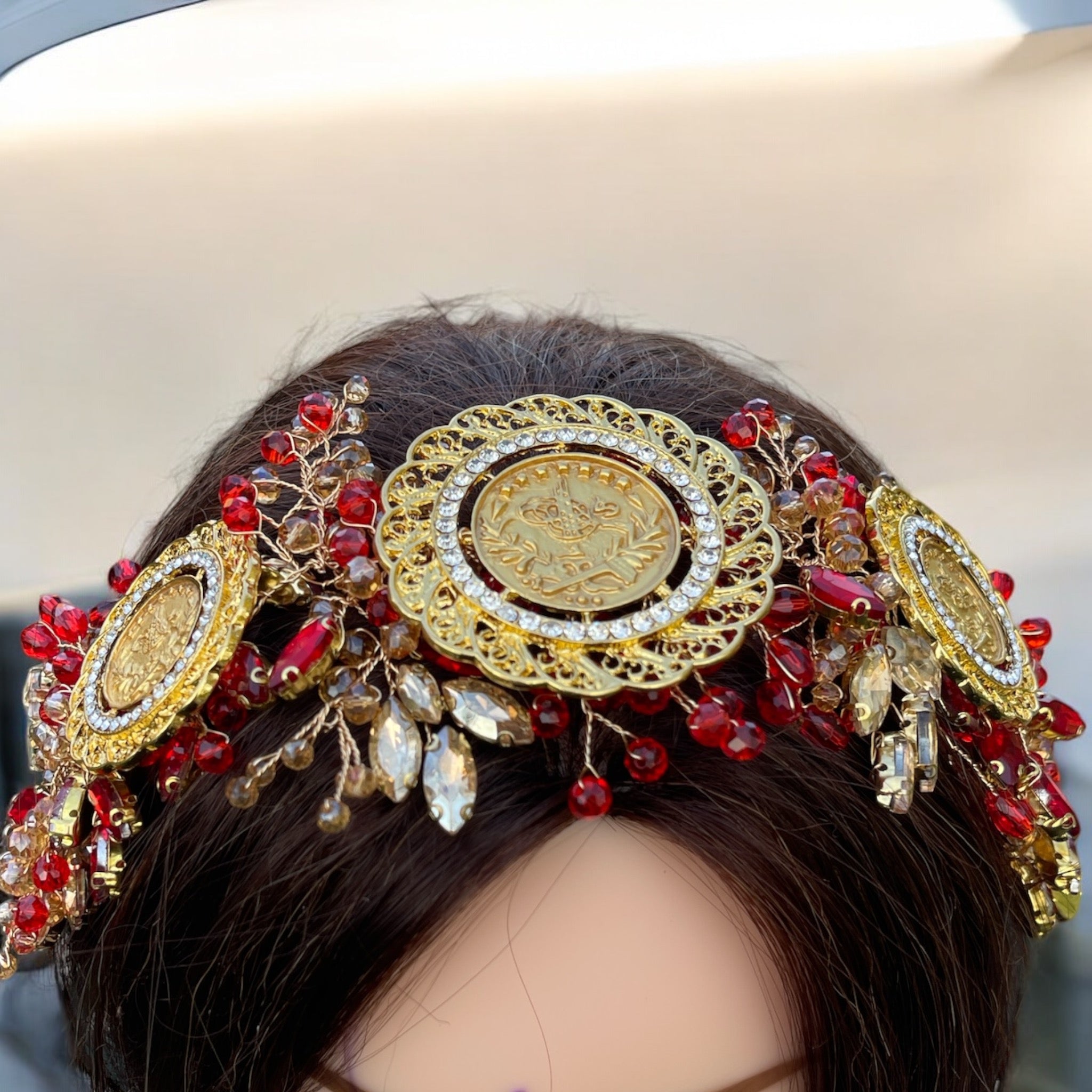 Al-Faluja Red and liras headpiece