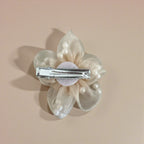 Rajwa cream pearl one coin hair clip