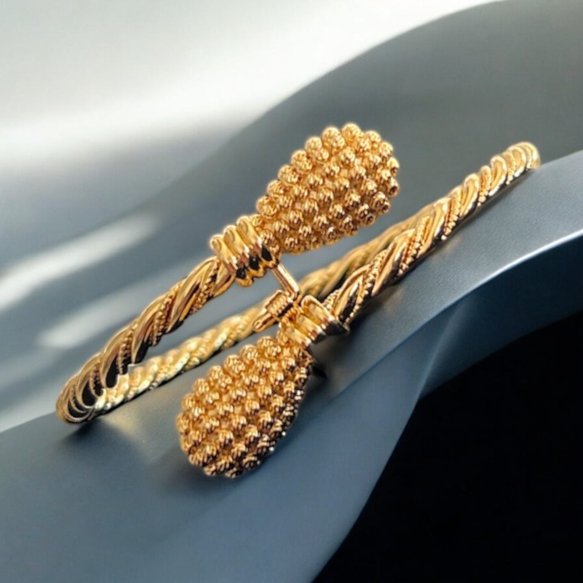 Ein El Hilweh II pleated bracelet