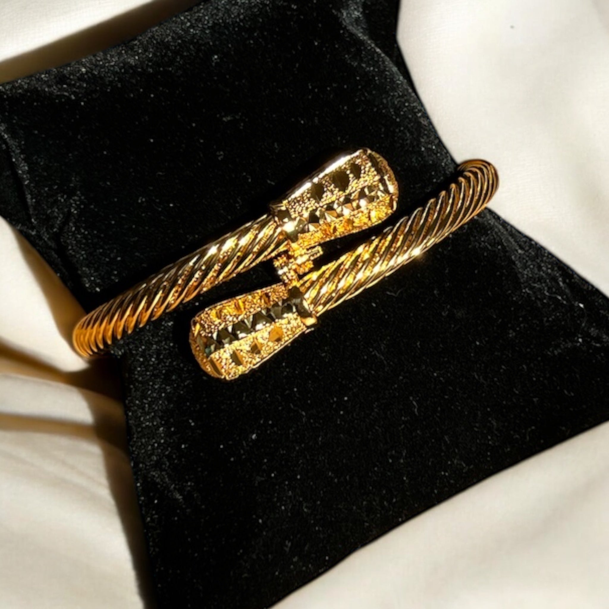 Ein El Hilweh pleated bracelet