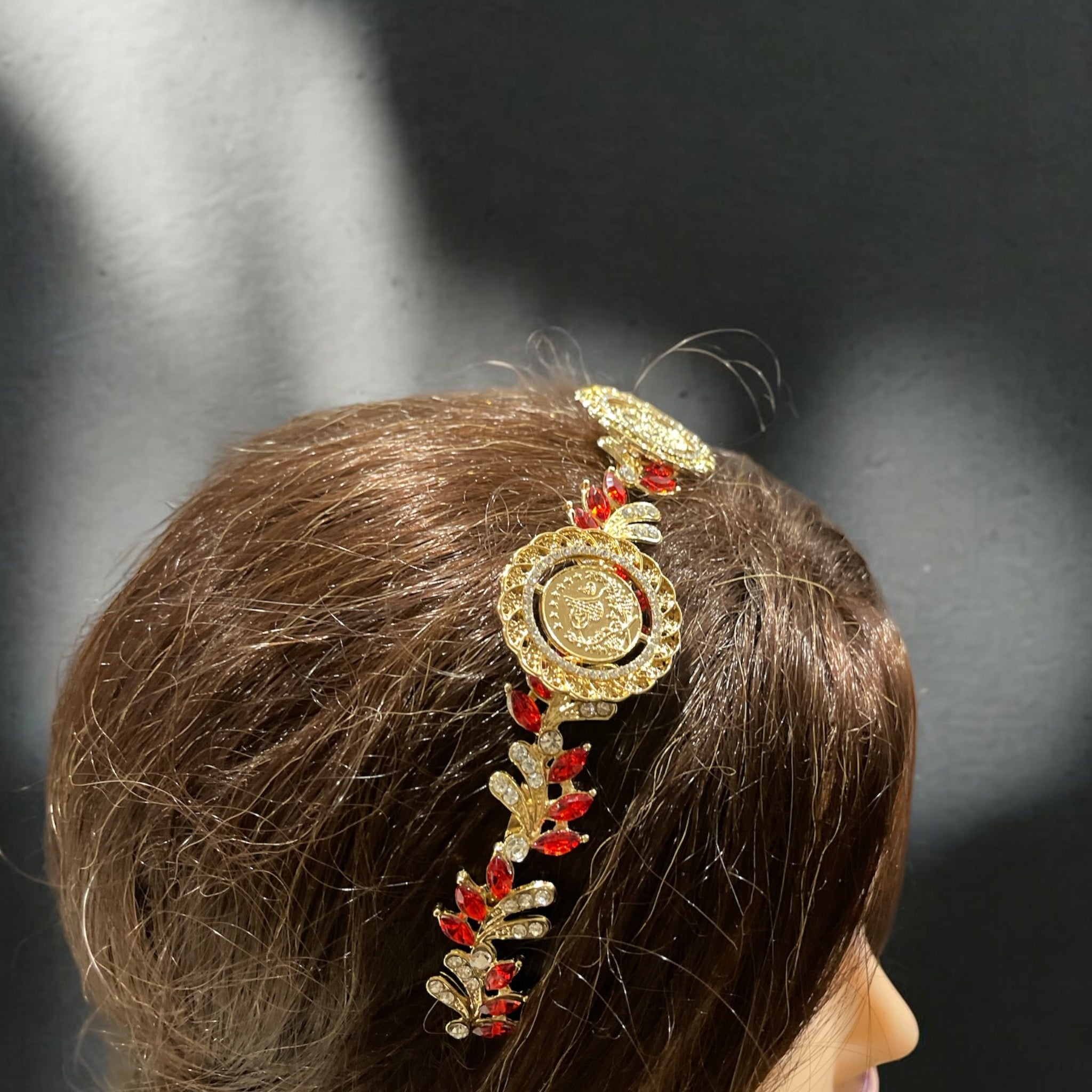 Hamama three coins red and gold headband